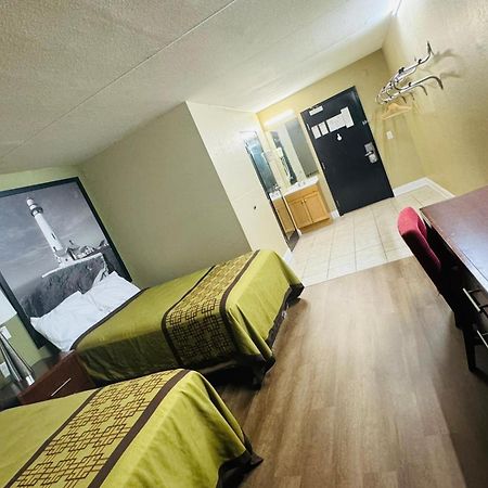 Super 8 By Wyndham Rocky Mount I-95 Exit 145 Hotel Battleboro Ngoại thất bức ảnh