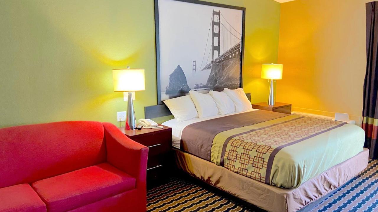 Super 8 By Wyndham Rocky Mount I-95 Exit 145 Hotel Battleboro Ngoại thất bức ảnh