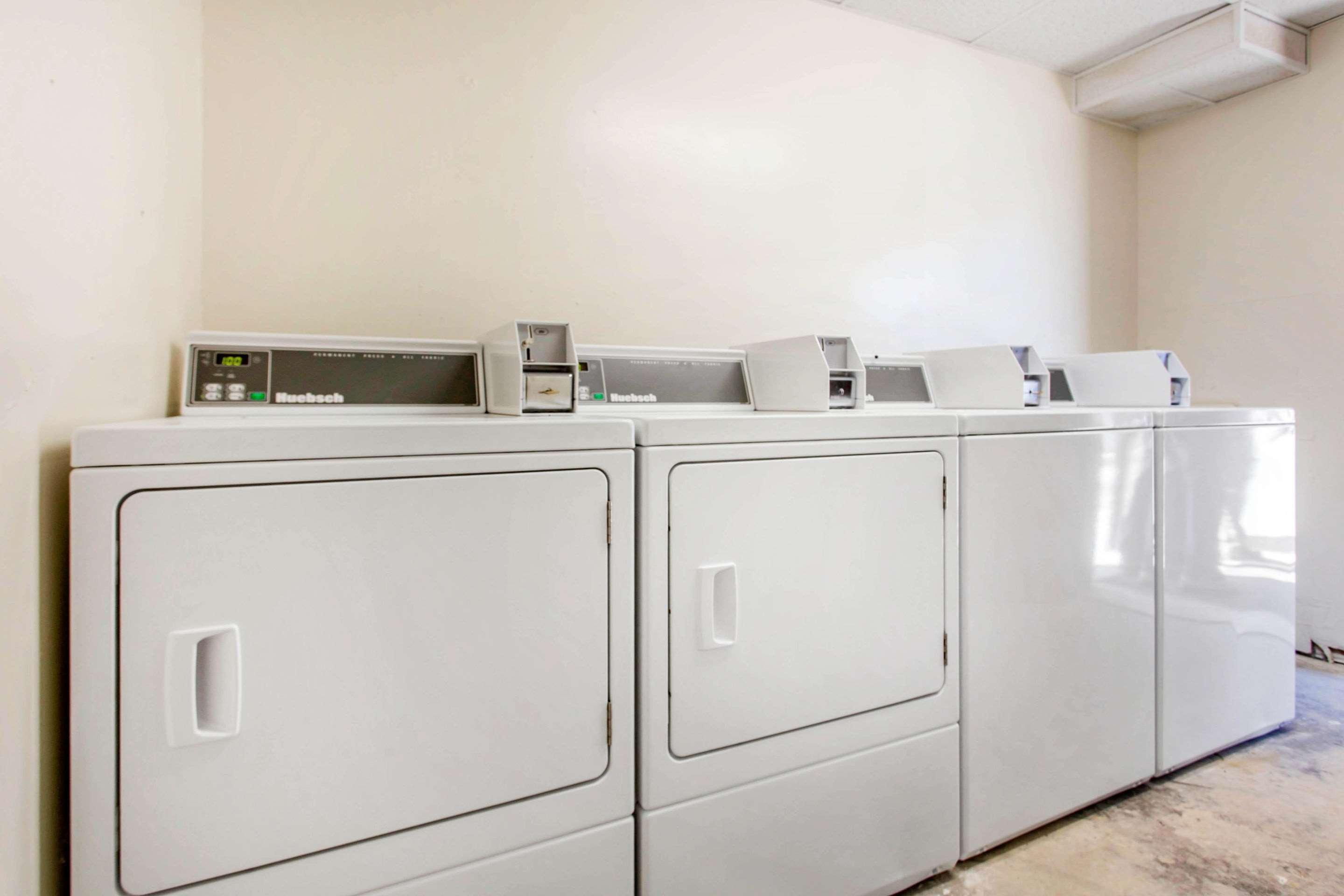 Super 8 By Wyndham Rocky Mount I-95 Exit 145 Hotel Battleboro Ngoại thất bức ảnh
