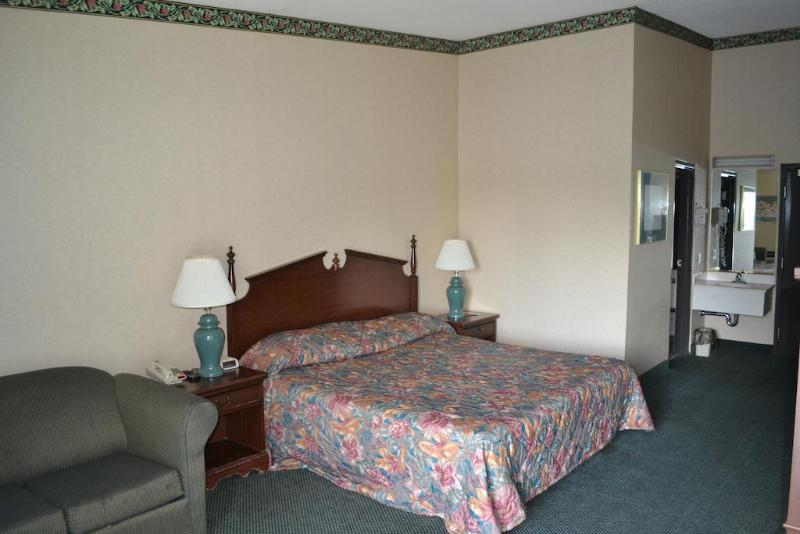 Super 8 By Wyndham Rocky Mount I-95 Exit 145 Hotel Battleboro Ngoại thất bức ảnh